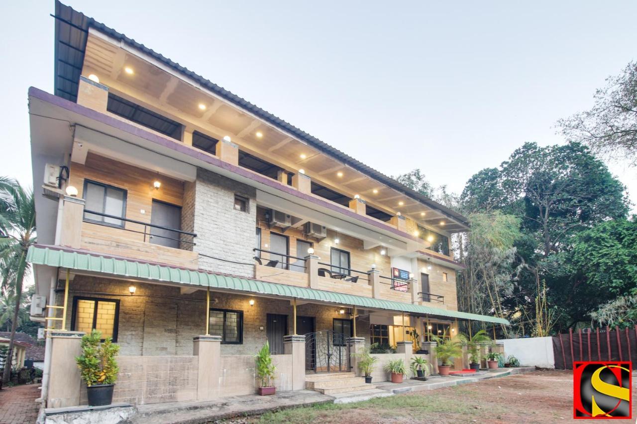 Candolim Sands Hotel Kültér fotó