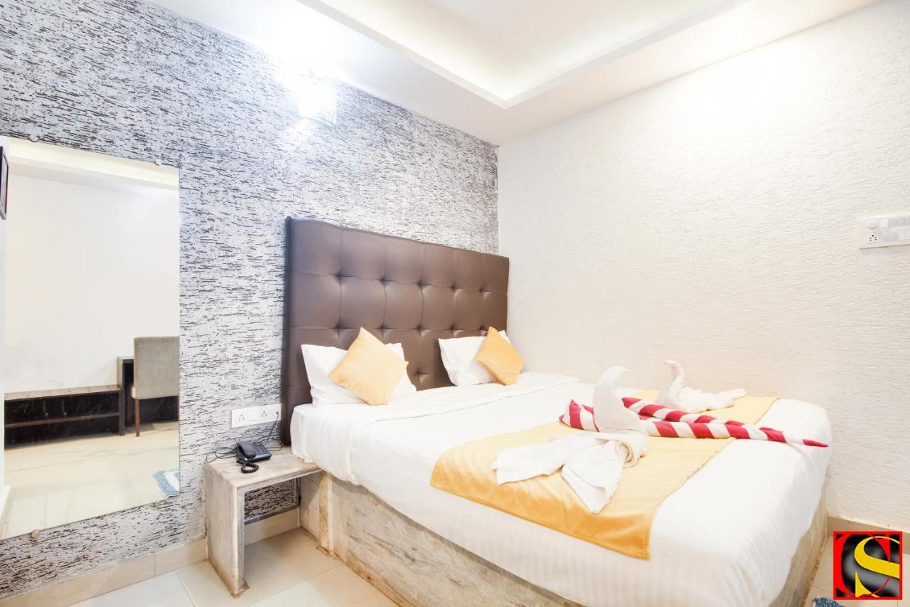 Candolim Sands Hotel Kültér fotó