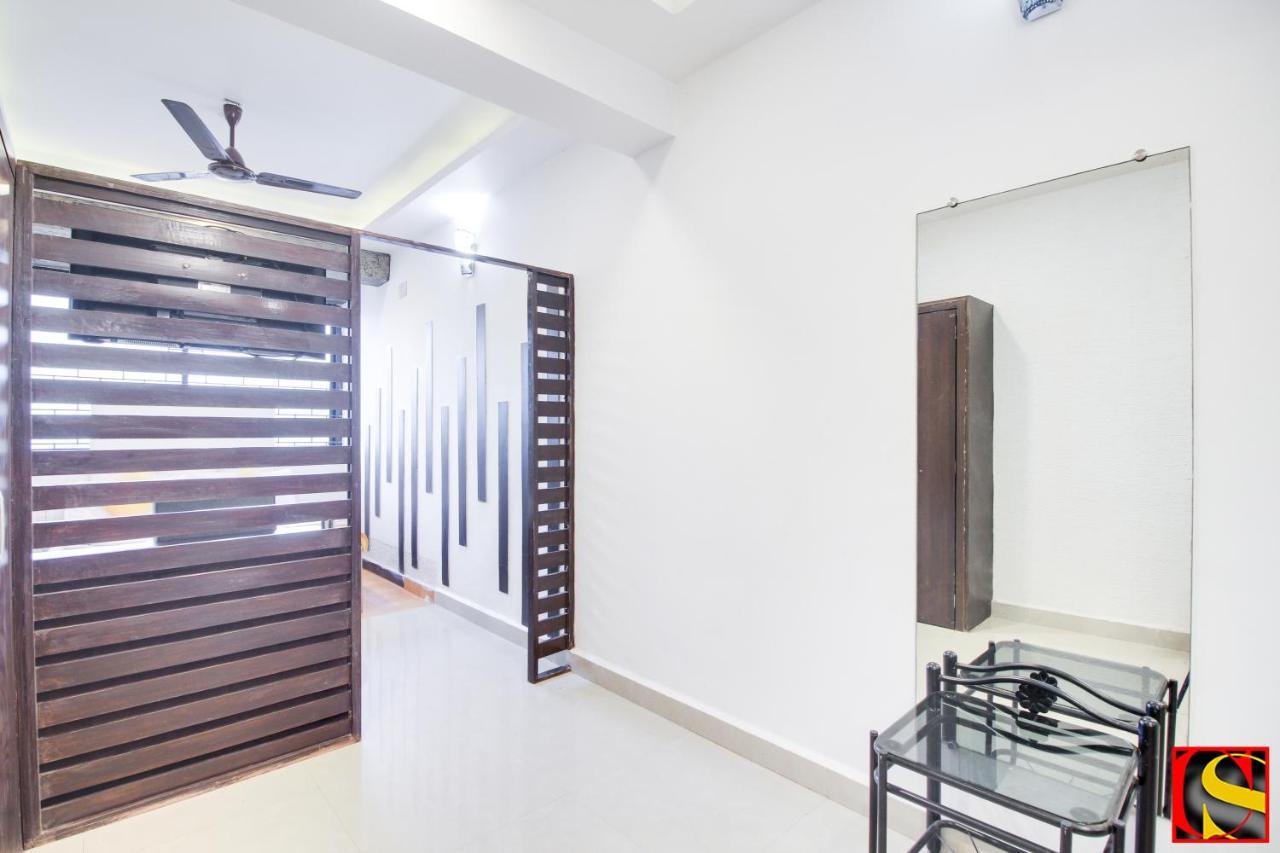Candolim Sands Hotel Kültér fotó