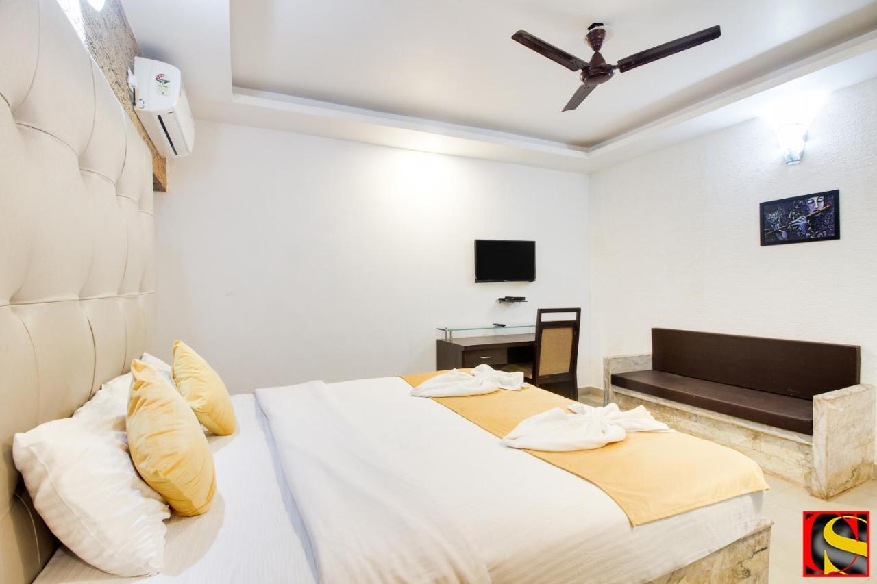 Candolim Sands Hotel Kültér fotó